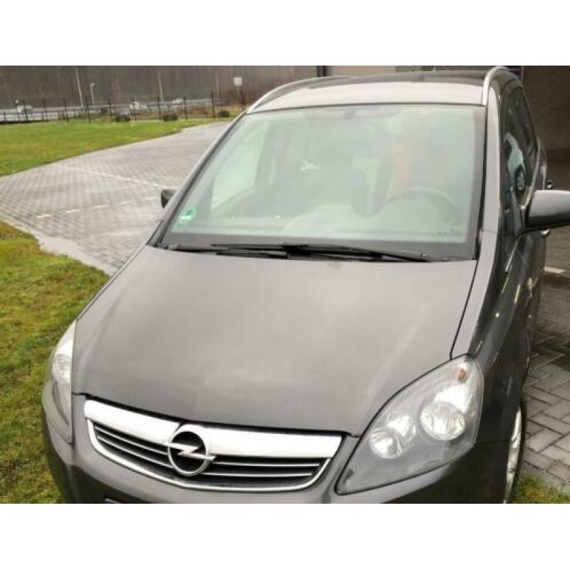 Opel Zafira 1.6 16V 85KW 2010 Grijs