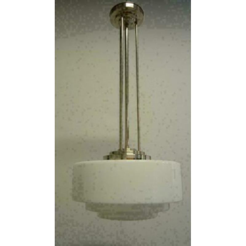 Art deco design verlichting hanglamp. Getrapte kap.