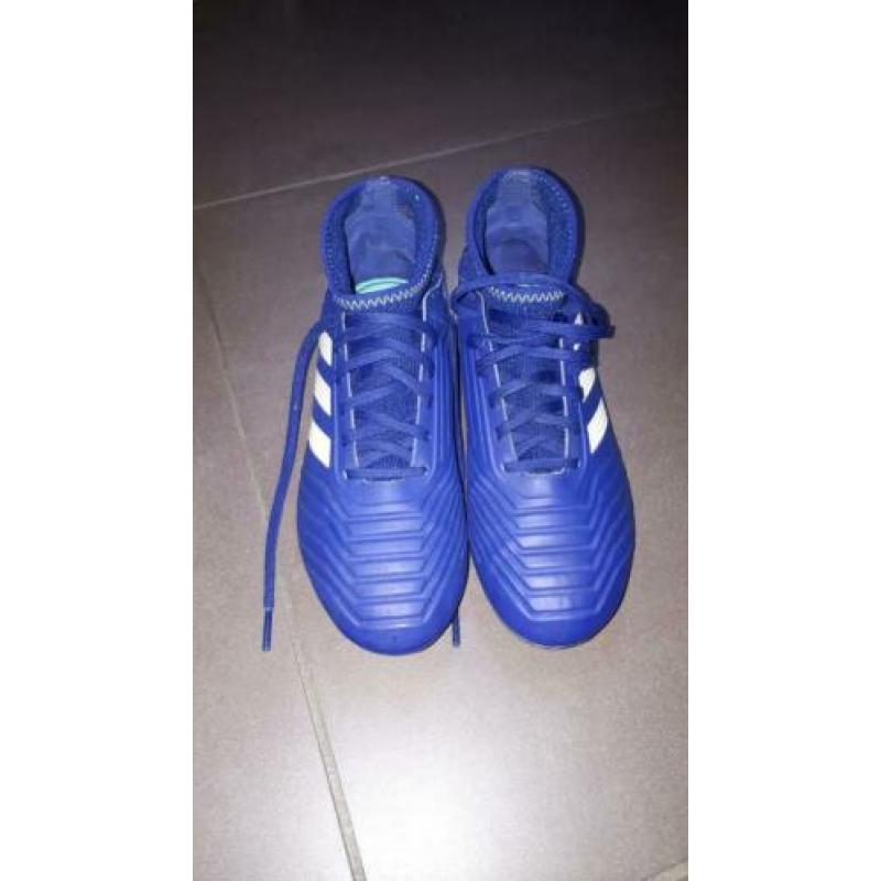 Adidas predator kunstgras schoenen, maat 35