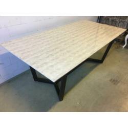 Nieuwe eettafel 2x1 glas gratis thuisbezorgd