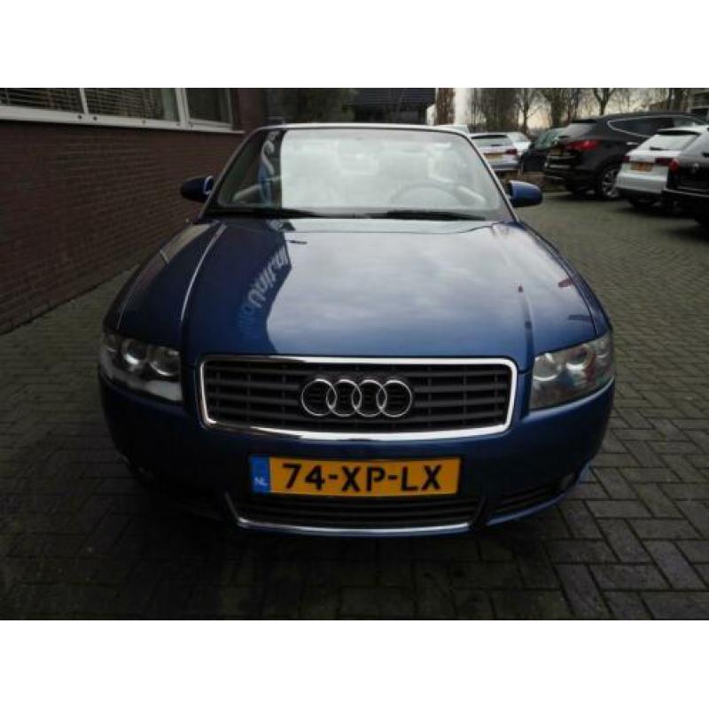 Audi A4 Cabriolet 2.4 V6 170PK Automaat Leder Clima Trekhaak