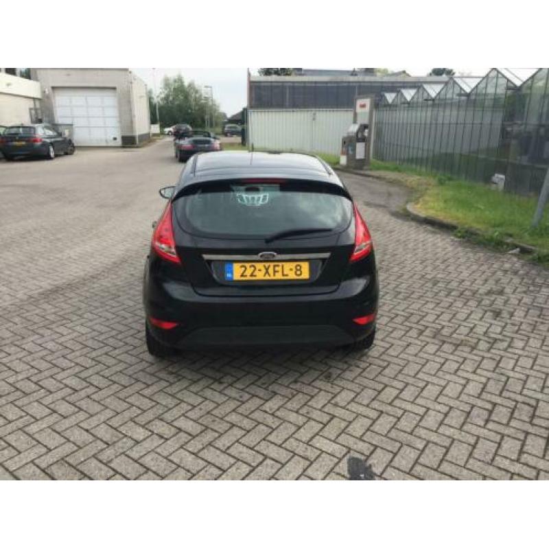 Ford Fiesta 1.25 60KW 5DR 2012 Zwart Titanium