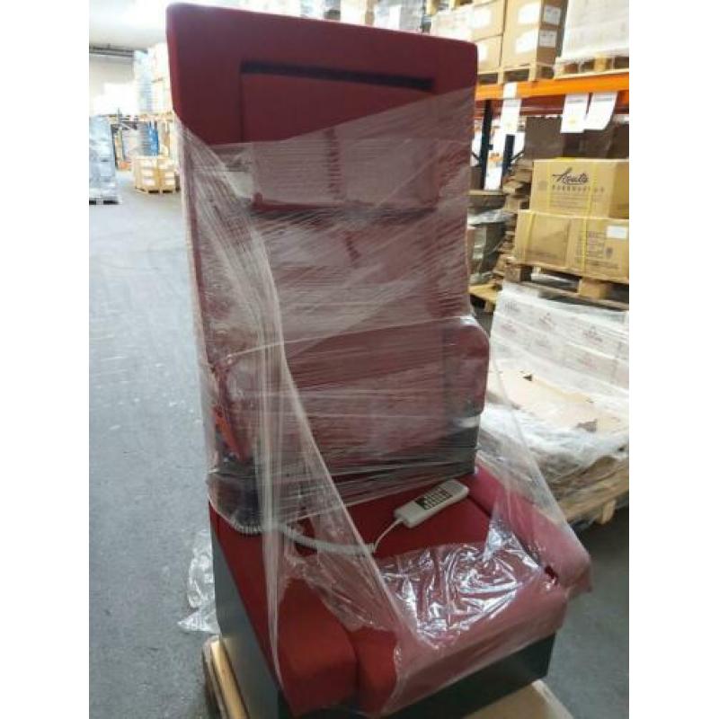 3x Luxe elektrisch verstelbare stoelen Ahrend