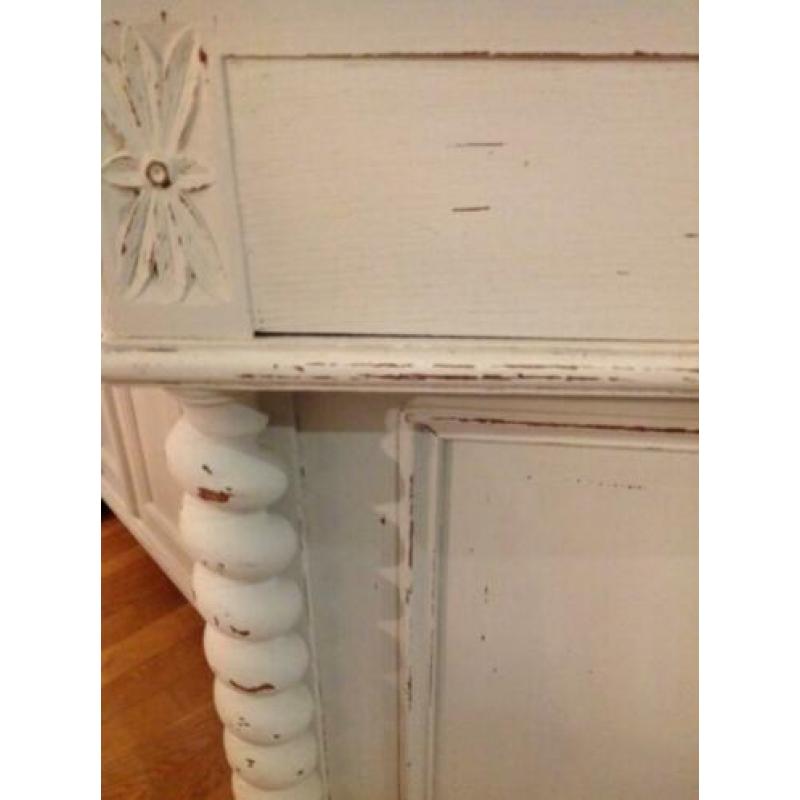 Antieke hoekkast, brocante hoek kastje, vintage kast VdlM