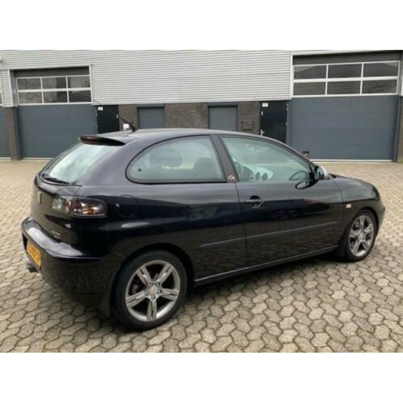 Seat Ibiza 1.8-20V VT FR, 204pk. Perfect Onderhouden.