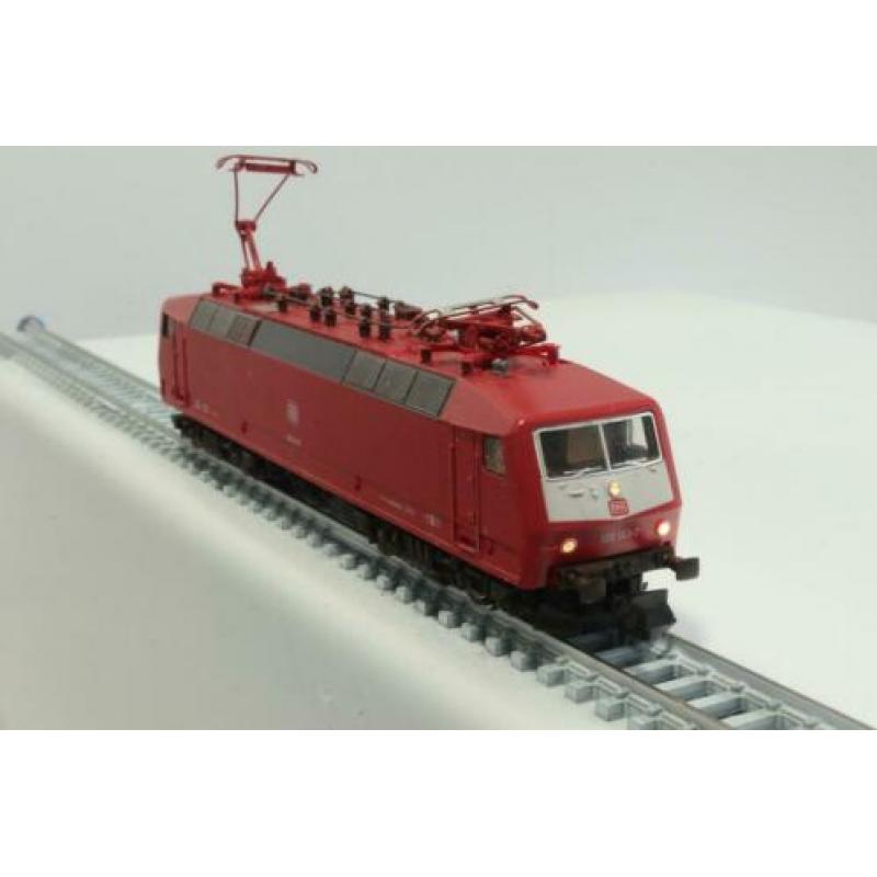 Elektrische locomotief BR 120.1, oriëntrood, DB