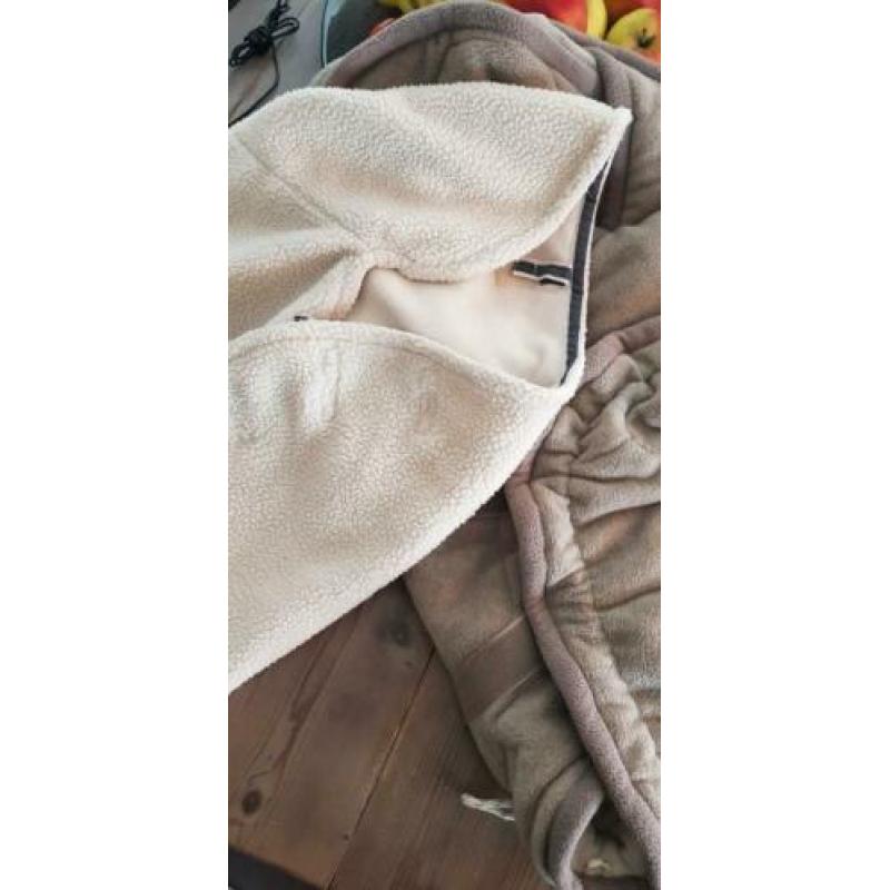 Buggy lodger met uitneembaar teddy voering