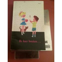 Twee boeken over breien (kinderboek en volwassenen).