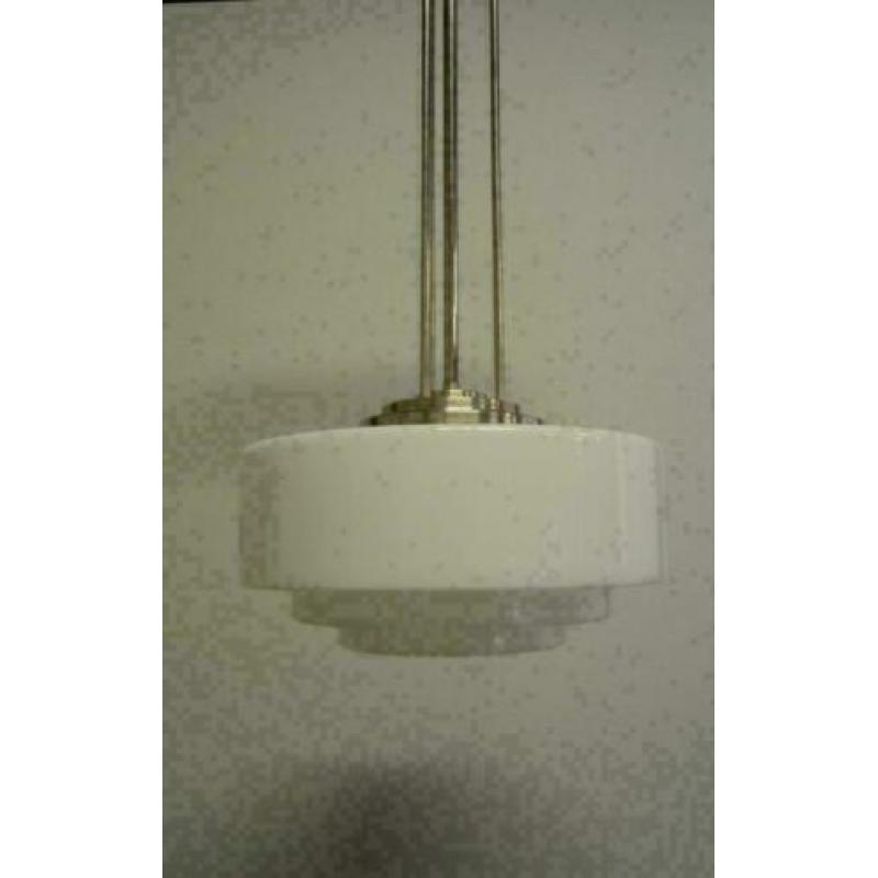 Art deco design verlichting hanglamp. Getrapte kap.
