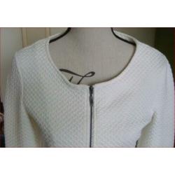 VILA vest off white maat M (36/38) zgan