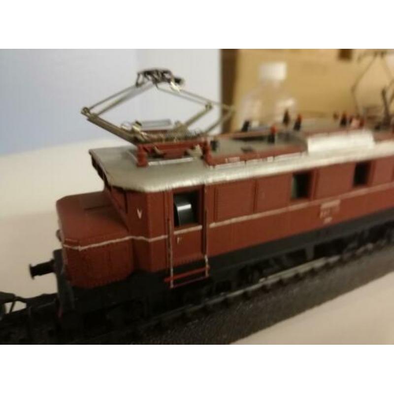 PIKO 6411 (Märklin AC) E-loc. E 44 131 DR, digitaal