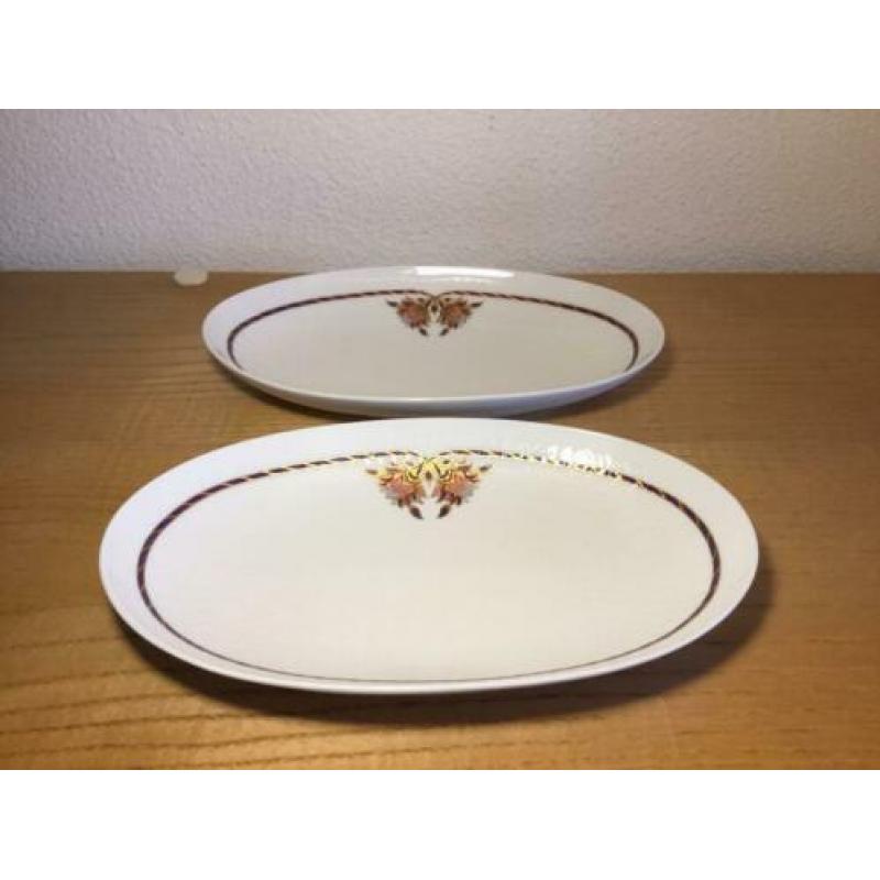 Rosenthal Romanze Orchid. 2 vleesschaaltjes