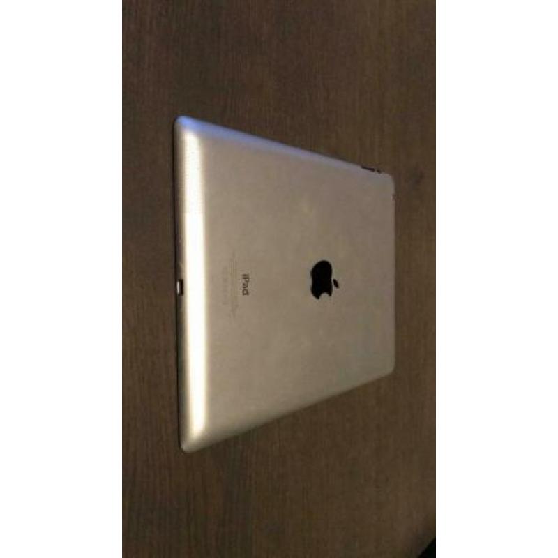 IPad 4 Retina display, met icloud lock