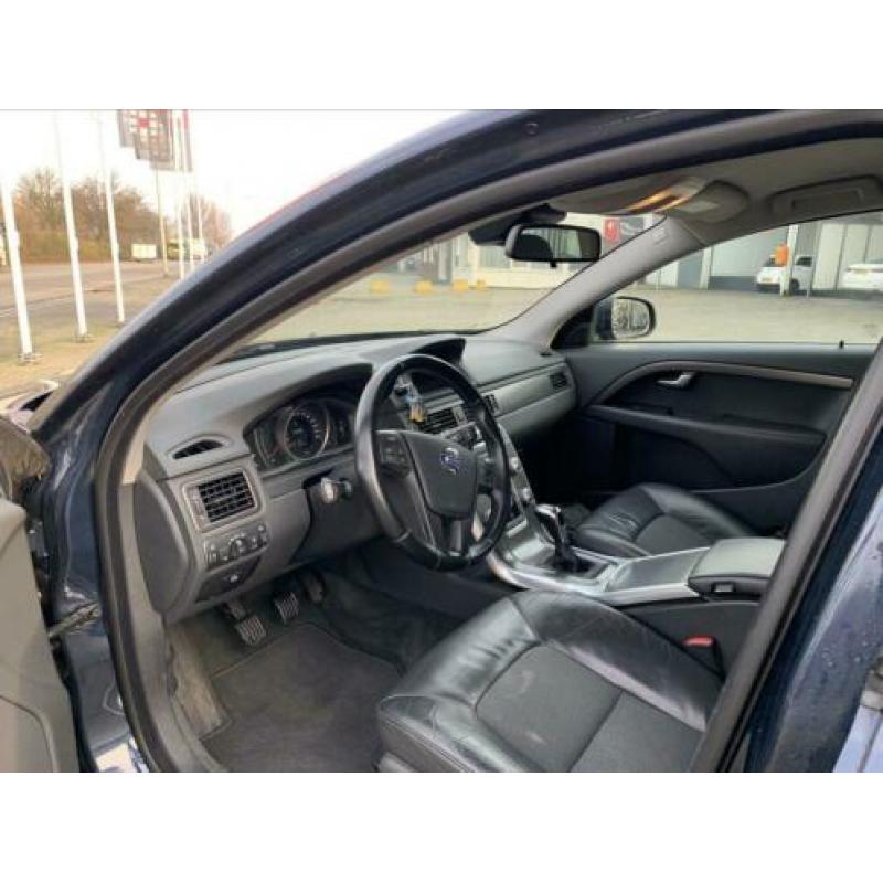 Volvo V70 2.0 D4 2015 Blauw