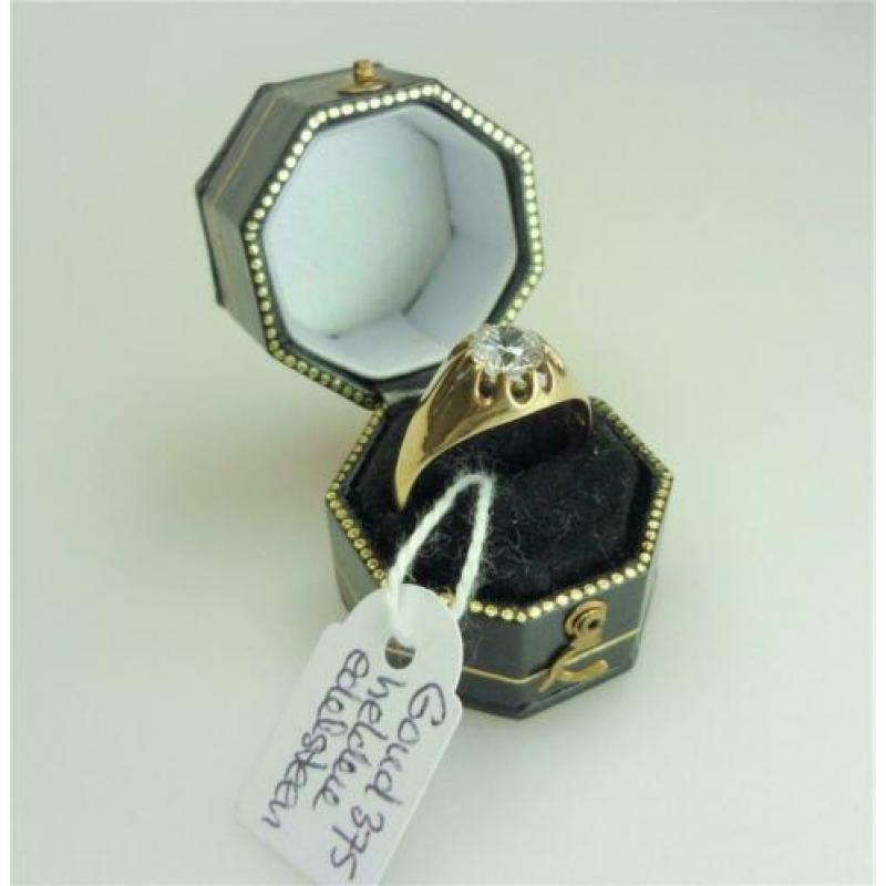 Ring goud met edelsteen / Z6186