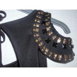 Maat s - reverse = zwart tuniek met versiering