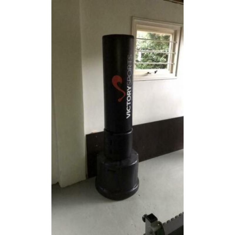 Victory Sports staande bokszak met low kick deel