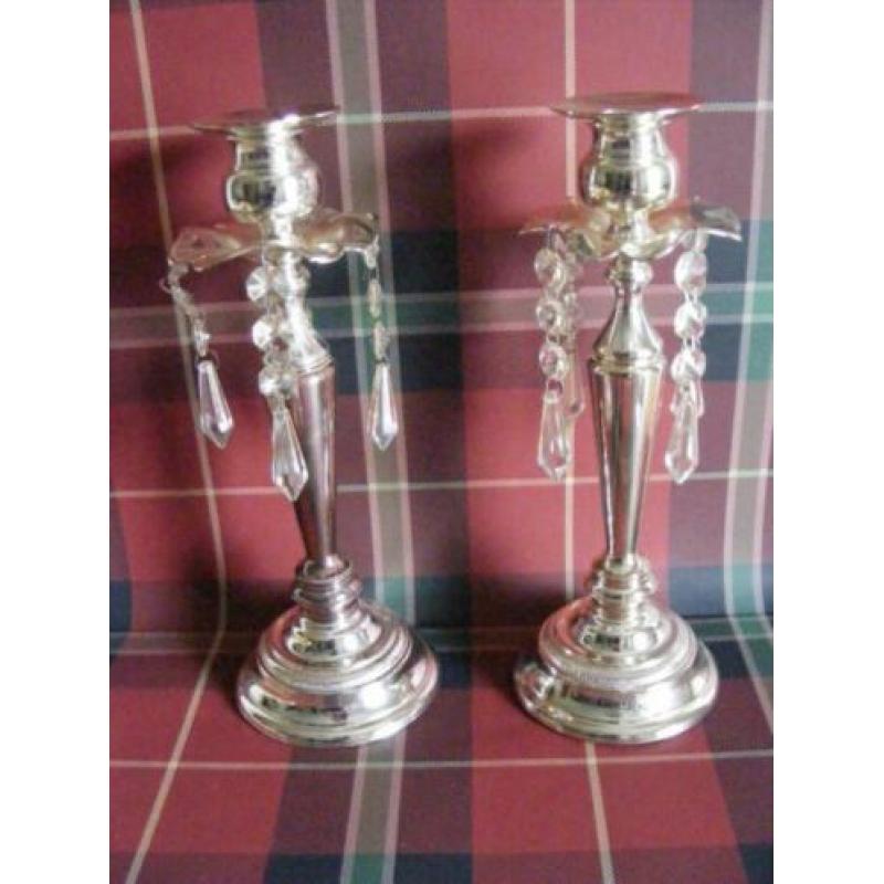 Kandelaars met glas druppels Twee zilver kleurige
