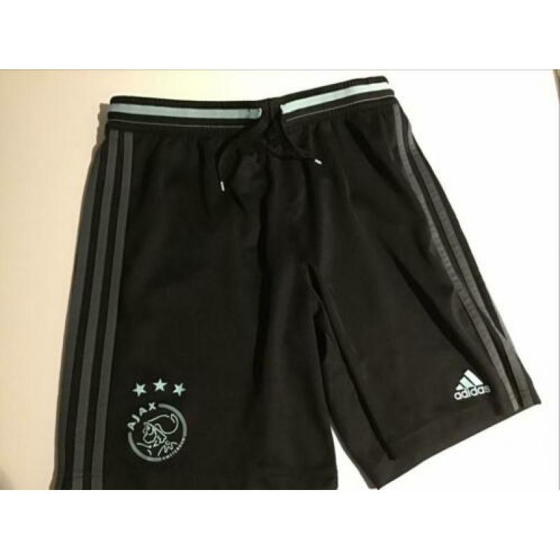 Ajax voetbal short van Adidas maat 170/176 zwart/blauw