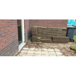 GRATIS AF TE HALEN 17m2 Terrastegels 30x30cm