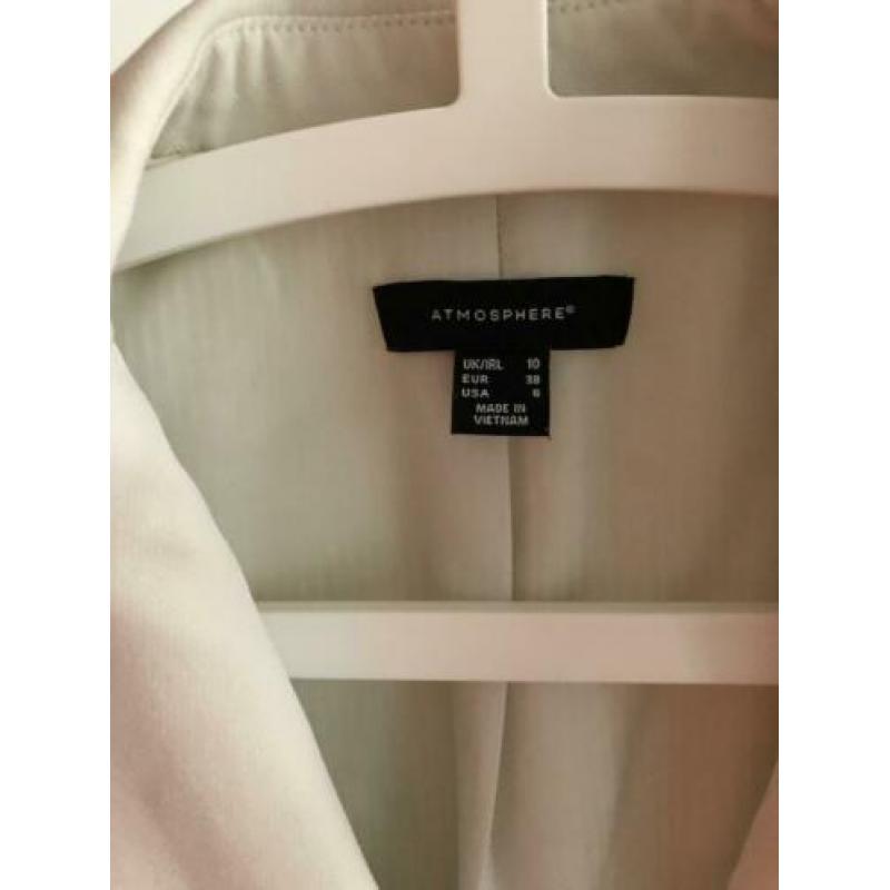 Prachtige zakelijke blazer van de primark eur 38, valt als s