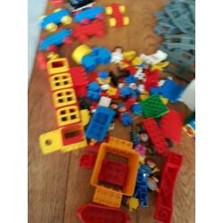 Duplo gewoon veel met treinbaan