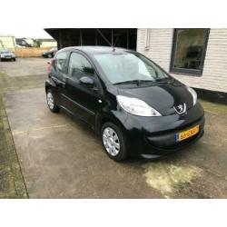 Peugeot 107 1.0-12V XS Nieuwe A.P.K tot 22-01-2021