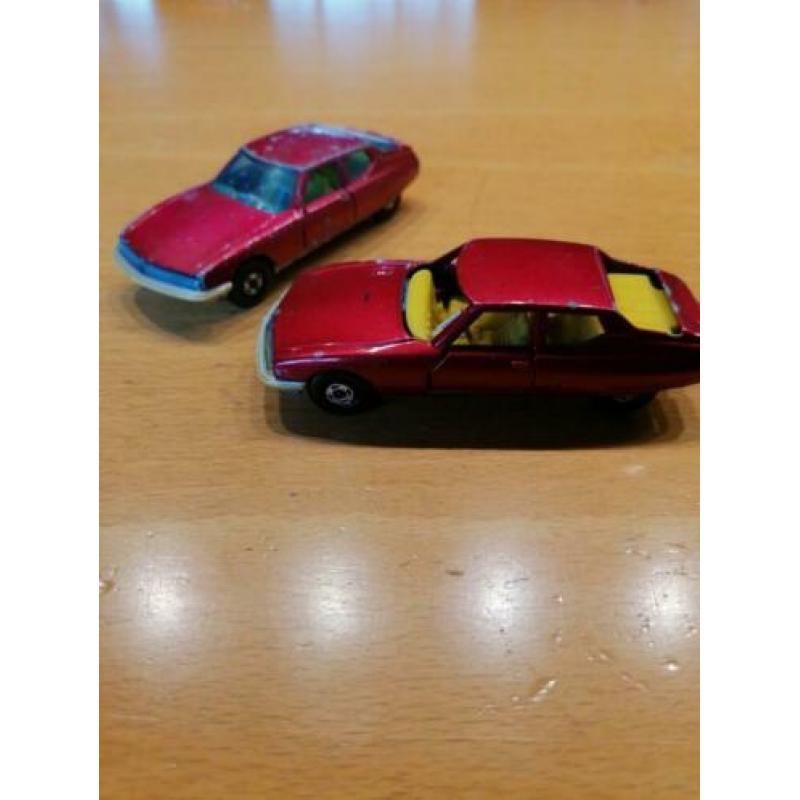 Citroën SM matchbox 2 stuks.