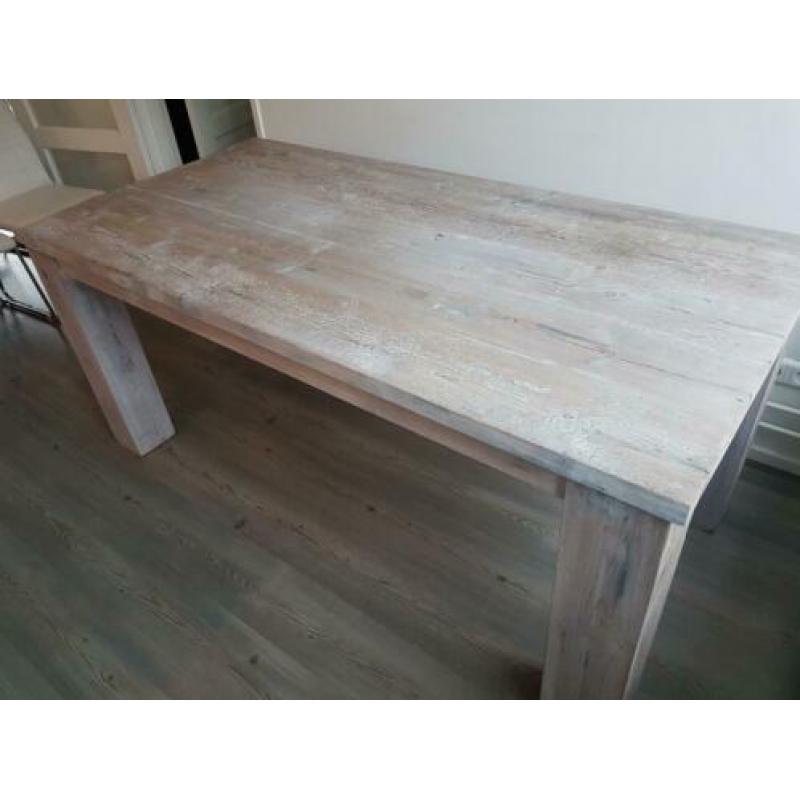 White wash Steigerhout eettafel