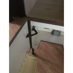 Naaimachinekast/ tafel met lift