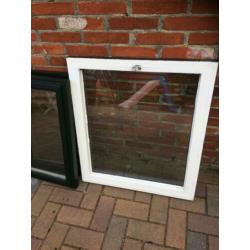 Houten raamwerken met isolatie glas