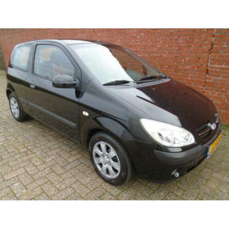 Hyundai GETZ 1.4I Active Airco El.ramen, CDV Nwe APK
