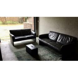 Leoluxbank Bora Bora 2 en 2,5 zits (leer antraciet)