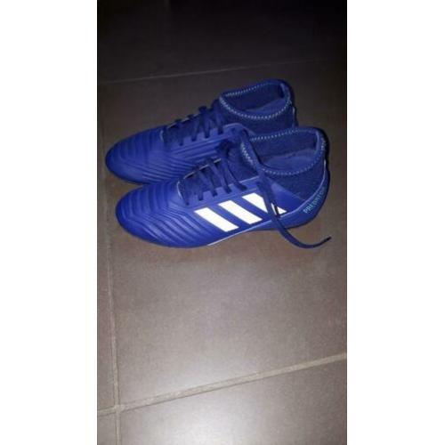 Adidas predator kunstgras schoenen, maat 35