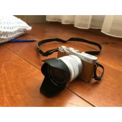 Fujifilm spiegelreflexcamera bruin