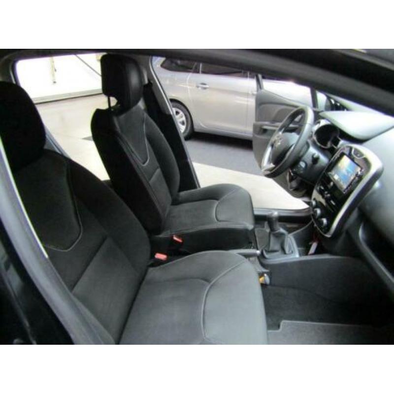Renault Clio Estate 1.5 dCi ECO Night&Day navi pdc lmv led
