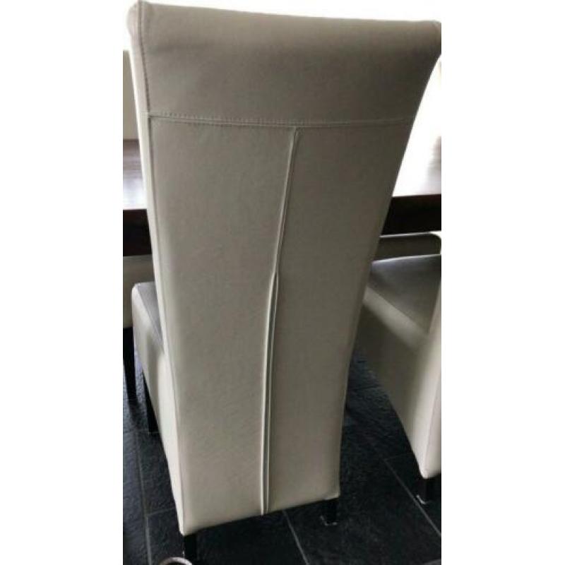 6 witte leren eetkamerstoelen