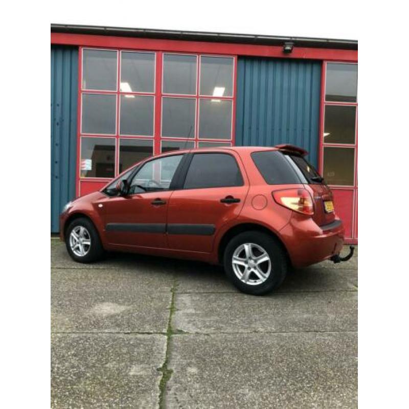 Suzuki SX4 1.5 2006 Hoge instap.Airco.Trekhaak