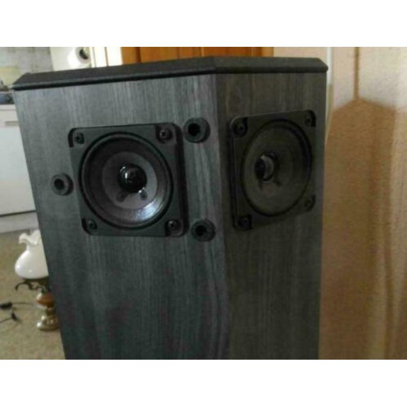 Bose 501 v-serie direct-reflecting speakers