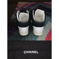 Chanel sneakers 38