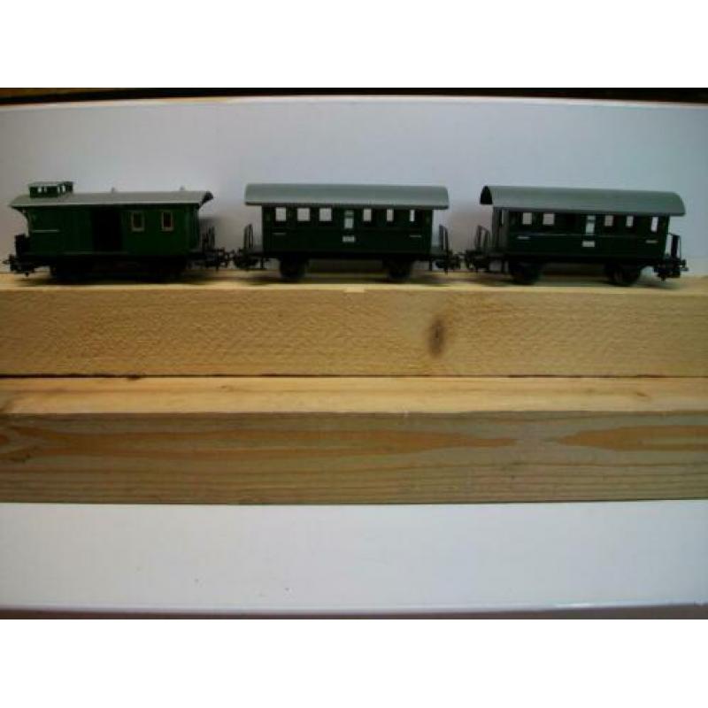 Märklin 2 x 4000 Personenrijtuig +4038 bagagewagon