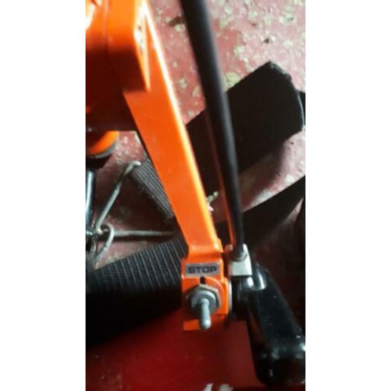 ECHO bladbla bla bla benzine 2-t