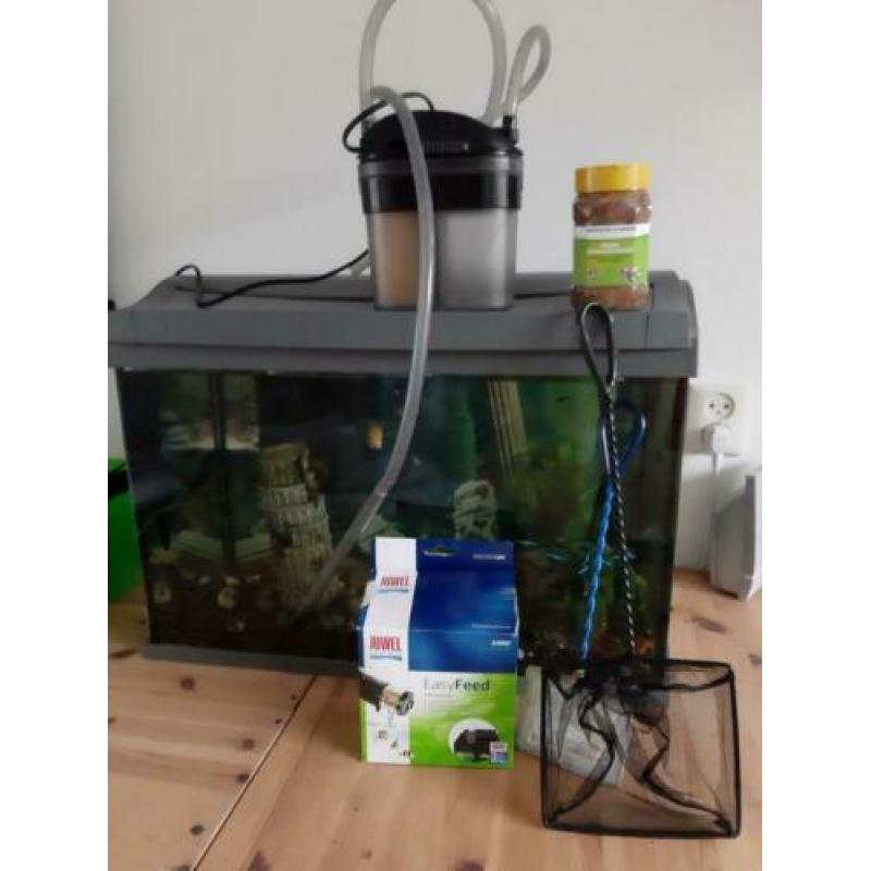 Aquarium met inhoud b57 x h40 x d30