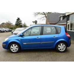 Renault Scénic 2.0-16V Privilège Luxe