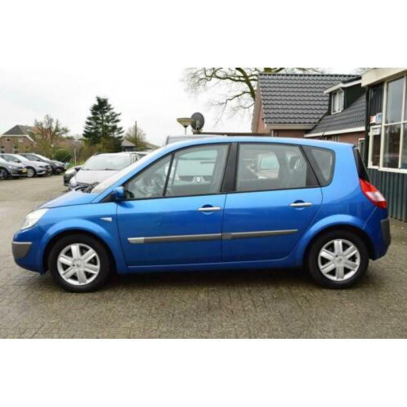 Renault Scénic 2.0-16V Privilège Luxe