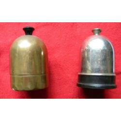 2 antieke sigaretten standaards ca 1930.