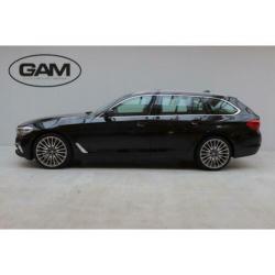 BMW 5 Serie Touring 520i Luxury Line (bj 2019, automaat)