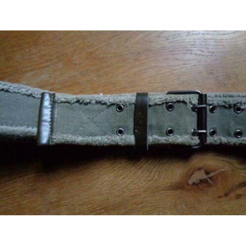 Pieces riem groen stof izgst!