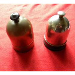 2 antieke sigaretten standaards ca 1930.