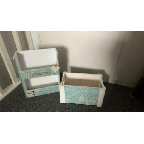 Tijdschriftenbox en een valling kistje